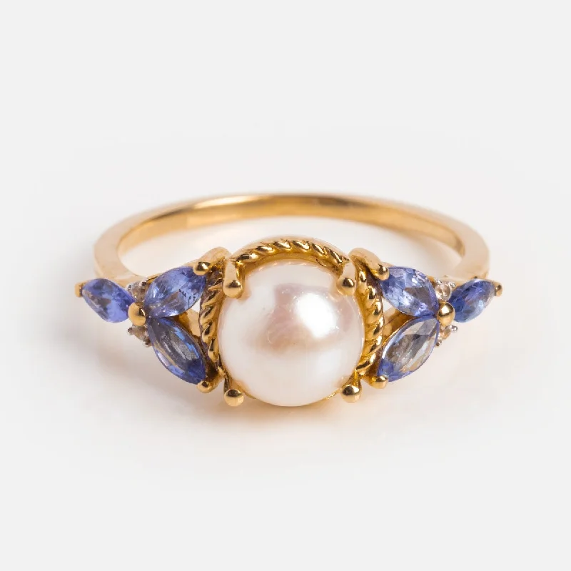 Unmissable Jewelry Sale – Shop Before It's Too Late Sophisticated Street Style Offers 14k Vintage Inspired Pearl and Tanzanite Statement Ring Unmissable Jewelry Sale – Shop Before It's Too Late Sophisticated Street Style Offers 14k Vintage Inspired Pearl and Tanzanite Statement Ring