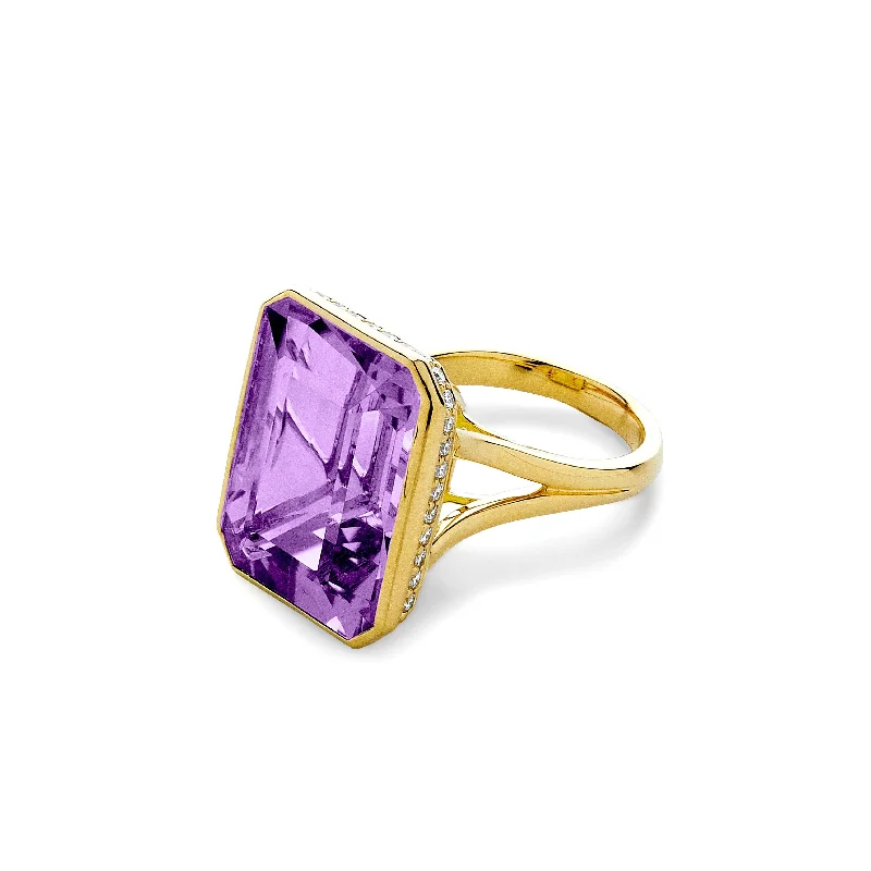 Timeless Elegance At Unbelievable Discounts Geometrix Gemstone Diamond Ring