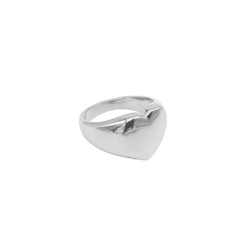 Fashion-Forward Geometric Jewelry For Contemporary Style Summer Fashion Tarnish Resistant Rhodium Plated Heart Signet Ring