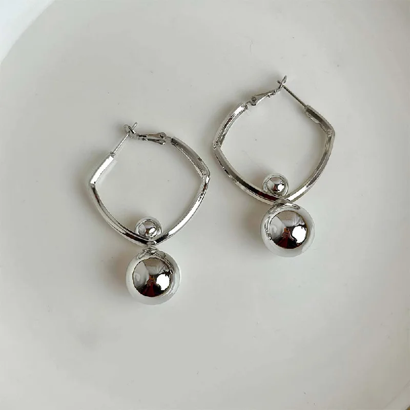 Affordable Luxury Jewelry For Every Occasion Fashion-Forward Offers Milo Earrings (Silver) Affordable Luxury Jewelry For Every Occasion Fashion-Forward Offers Milo Earrings (Silver)