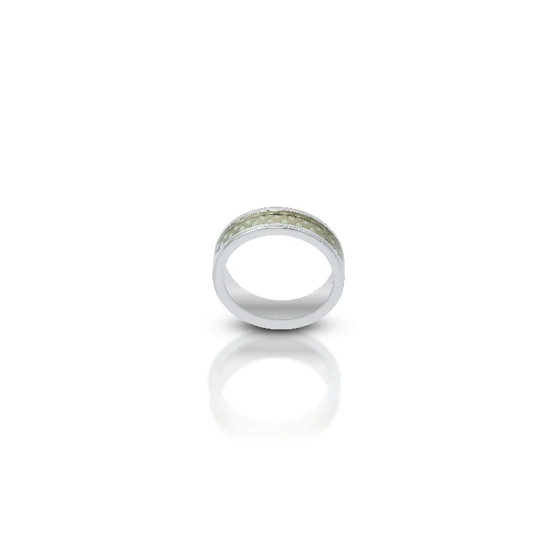 Premium Jewelry, Premium Discounts – Act Fast Holiday Glam Silver Ring with Carved Floral design Premium Jewelry, Premium Discounts – Act Fast Holiday Glam Silver Ring with Carved Floral design