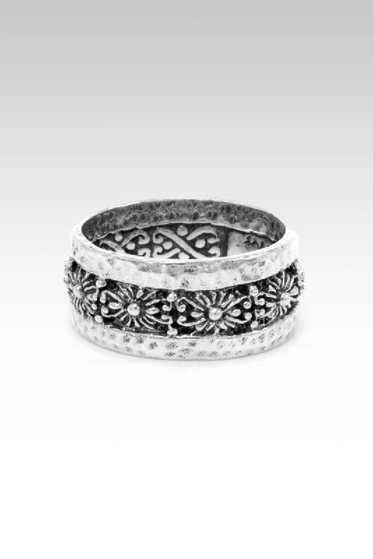 Discounted Luxury Jewelry – Shine Without The Splurge Vintage-Inspired Style Offers STERLING SILVER JANYL ADAIR RING Discounted Luxury Jewelry – Shine Without The Splurge Vintage-Inspired Style Offers STERLING SILVER JANYL ADAIR RING