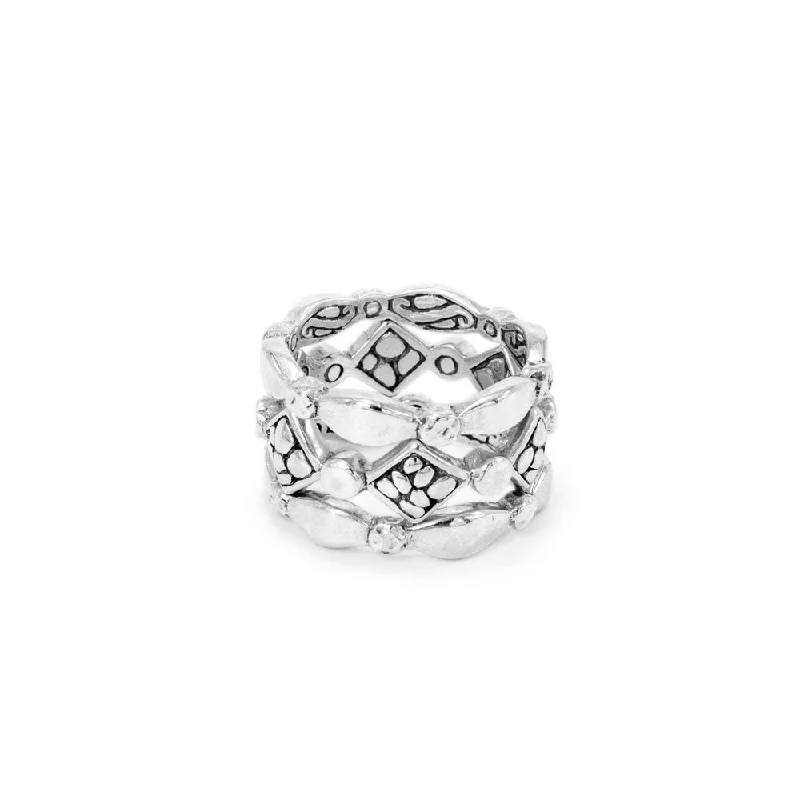 Bestselling Jewelry At Special Promotional Rates Urban Elegance Deals Sterling Silver Watermark & Hammered Ring Bestselling Jewelry At Special Promotional Rates Urban Elegance Deals Sterling Silver Watermark & Hammered Ring
