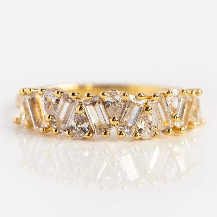 Flash Sale On Exquisite Jewelry – Don't Miss Out Luxury Fashion Discounts Vintage Glamour Statement Band Flash Sale On Exquisite Jewelry – Don't Miss Out Luxury Fashion Discounts Vintage Glamour Statement Band