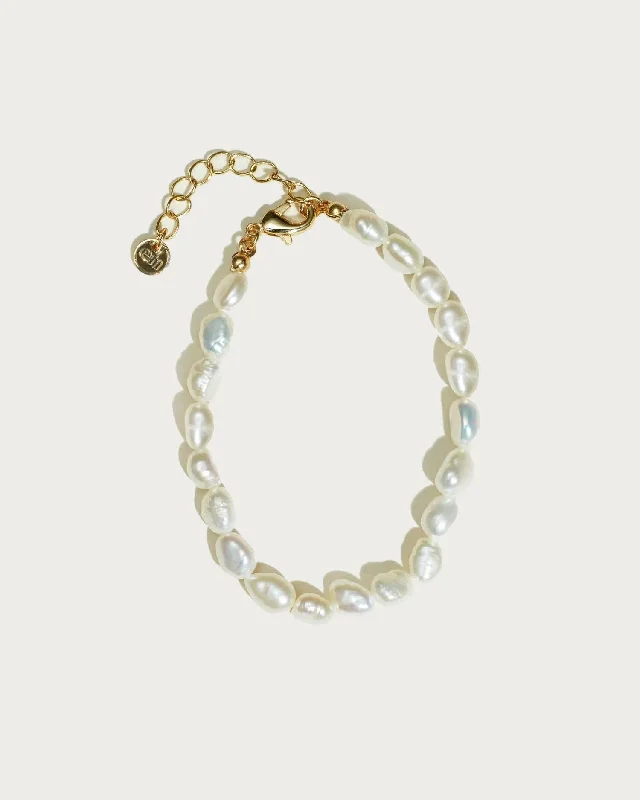 Unmissable Jewelry Sale – Shop Before It's Too Late Durable Fashion Picks Baroque Pearl Bracelet Unmissable Jewelry Sale – Shop Before It's Too Late Durable Fashion Picks Baroque Pearl Bracelet