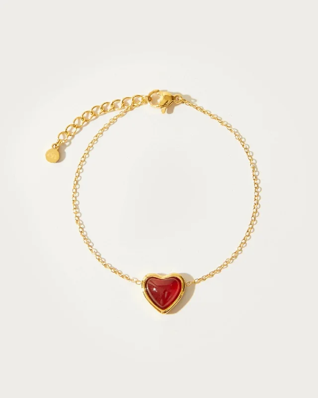 Affordable Gold-Plated Jewelry For Modern Fashion Bold Style Discounts Carnelian Stone Heart Bracelet Affordable Gold-Plated Jewelry For Modern Fashion Bold Style Discounts Carnelian Stone Heart Bracelet