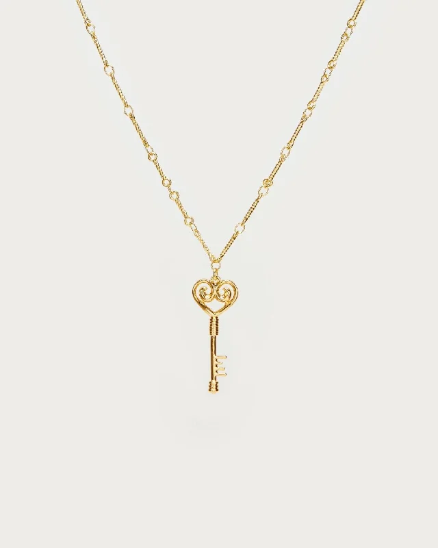Timeless Elegance Now At Special Discounts Modern Fashion Sale Eternal Love Lock Necklace Timeless Elegance Now At Special Discounts Modern Fashion Sale Eternal Love Lock Necklace