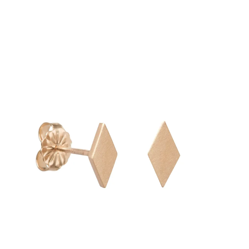 Classic And Modern Jewelry Styles On Sale Athleisure Style Sale <!--ER763-->kite stud earrings