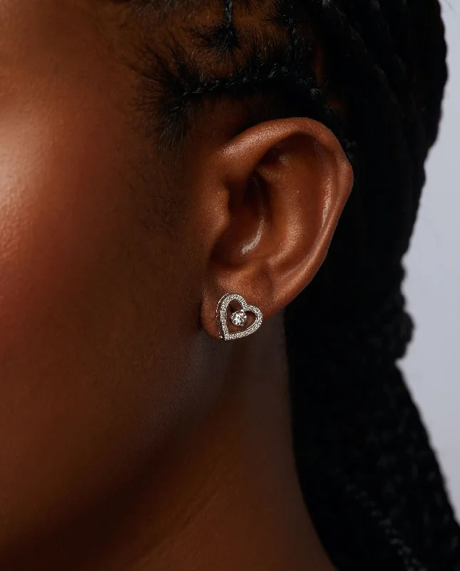 Unmissable Discounts On Timeless Jewelry Pieces Step Ahead, Lead The Trend Eternal Heart Natural Diamond Stud Earrings in 18K Gold Unmissable Discounts On Timeless Jewelry Pieces Step Ahead, Lead The Trend Eternal Heart Natural Diamond Stud Earrings in 18K Gold