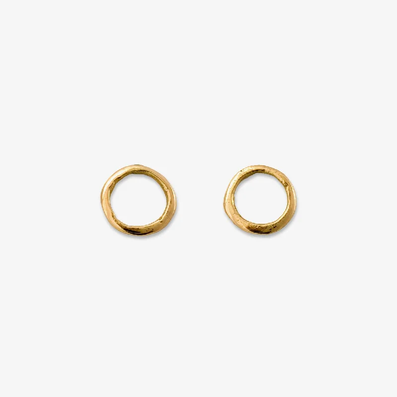 Timeless Elegance Now At Special Discounts New Arrivals Small Circle Studs | E0101