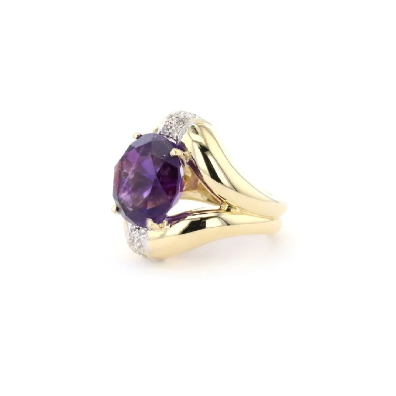 Holiday Jewelry Sale – Perfect Gifts At The Best Prices Chic Style, Always In Vogue Amethyst & Diamond Ring Holiday Jewelry Sale – Perfect Gifts At The Best Prices Chic Style, Always In Vogue Amethyst & Diamond Ring