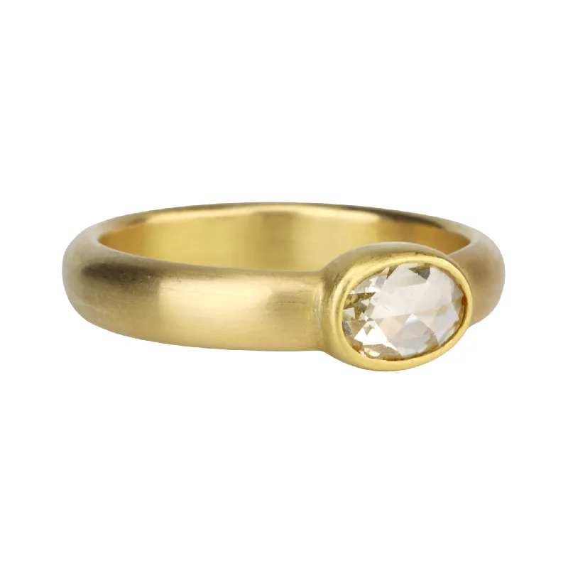 Special Offers On Handcrafted And Designer Jewelry Premium Fashion 20 & 22K Gold Bezel-Set Rosecut Oval White Diamond Ring Special Offers On Handcrafted And Designer Jewelry Premium Fashion 20 & 22K Gold Bezel-Set Rosecut Oval White Diamond Ring