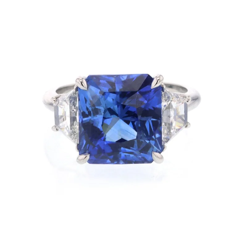 Elevate Your Jewelry Collection With Limited-Time Savings Crazy Price Slashing Ceylon Sapphire & Diamond RIng
